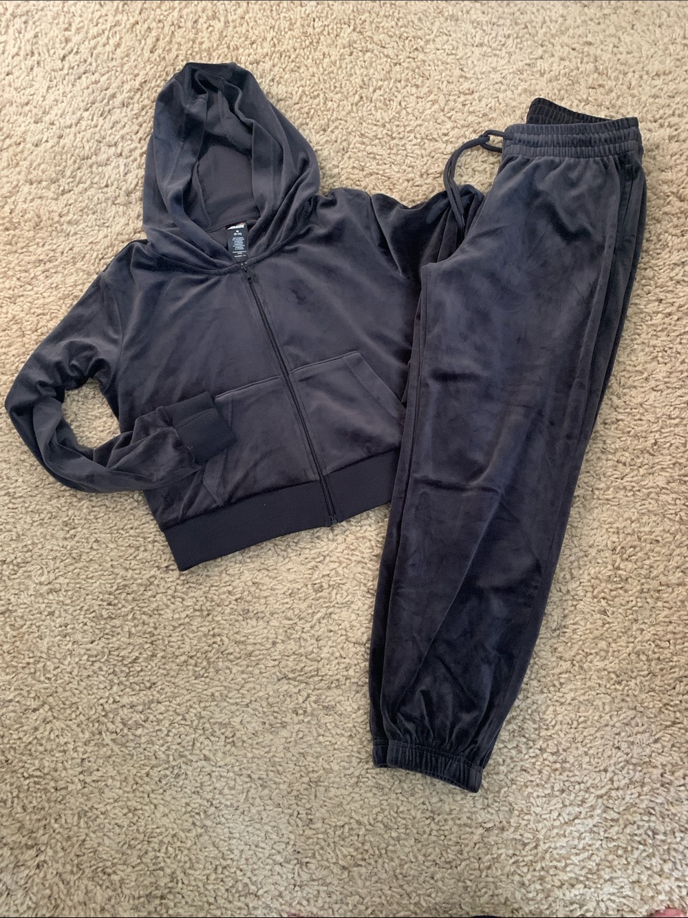 Avia Black charcoal Velour Lounge matching Set